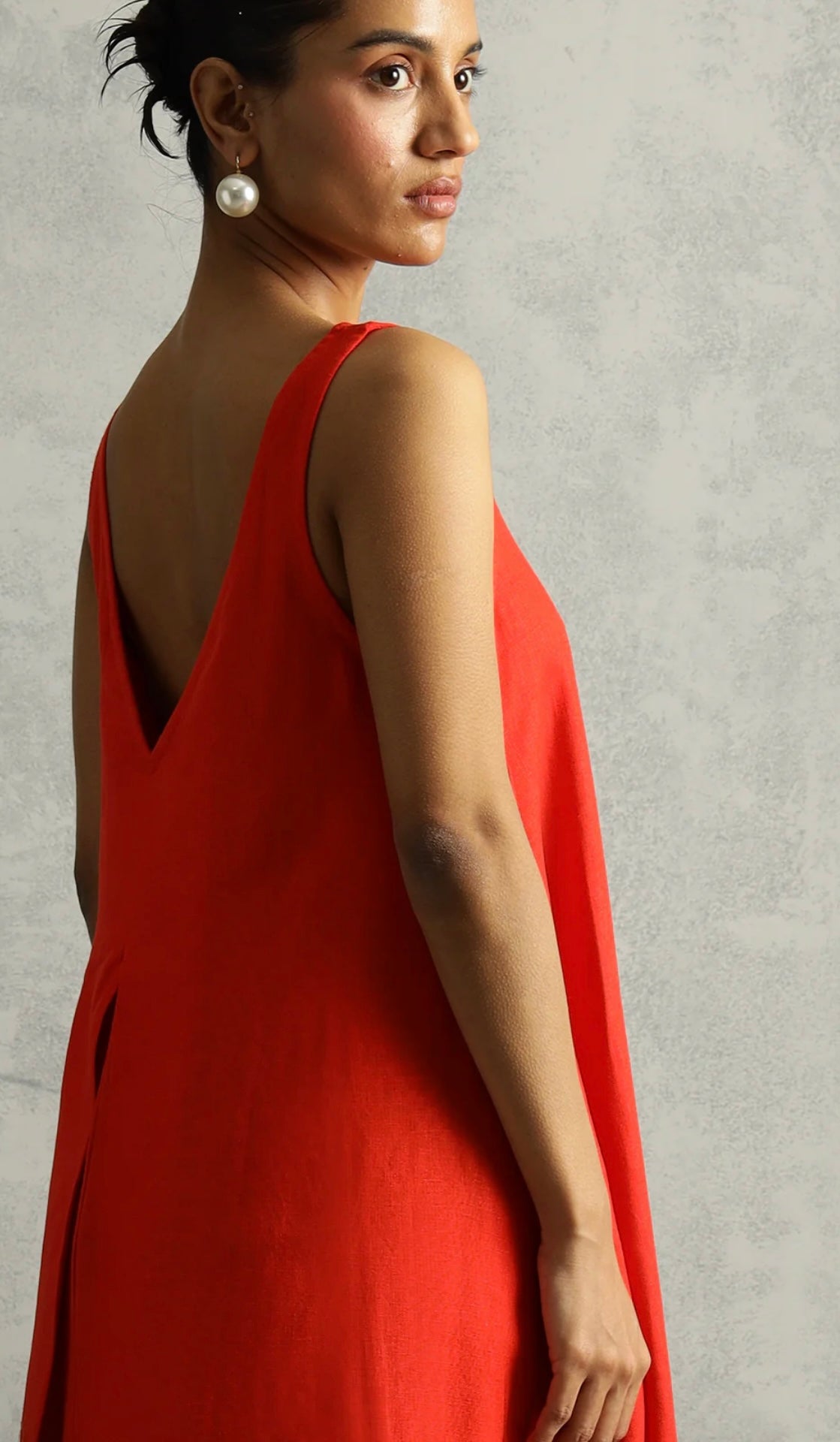Elegant comfort back single  pleated long dress